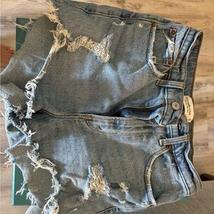 Abercrombie and fitch high rise Jean short size 2